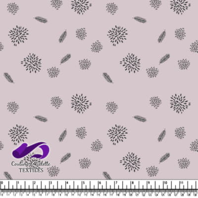 Minimalist serenity - dusty pink leaf