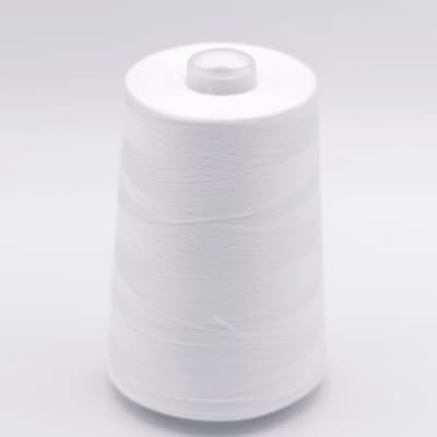 Spool of polyester thread - 5480m - White