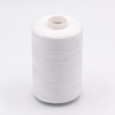 Spool of polyester thread - 732m - White